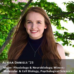 Peer Research Ambassador Alyssa Daniels '23.